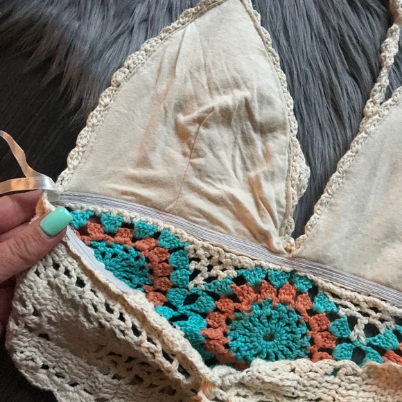 NWT LF ๐ BOHO BABE CROCHET HALTER | FESTIVAL - Picture 4 of 8